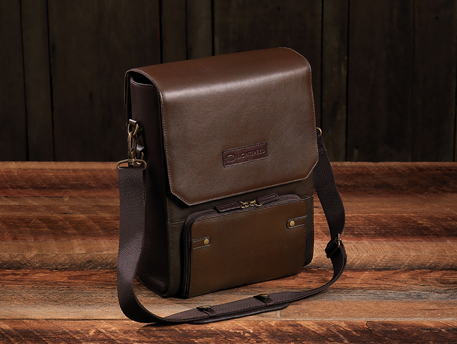 leather flight bags for pilots